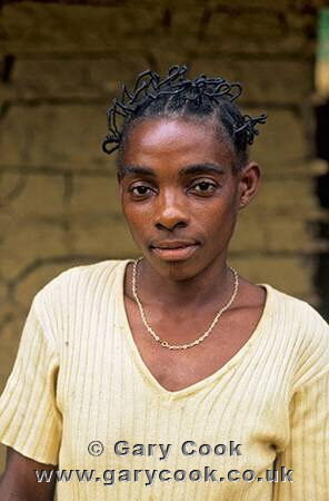 Pygmy woman, near Lolodorf, Cameroon