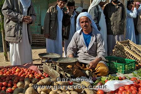 Market day in Negila, small town in the desert, Egypt