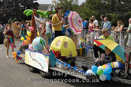 Floats in the Grand Parade, Gatehouse of Fleet Gala 2007, Dumfries and Galloway, Scotland
