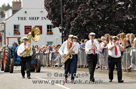 Jazz band, Grand Parade, Gatehouse of Fleet Gala 2007, Dumfries and Galloway, Scotland